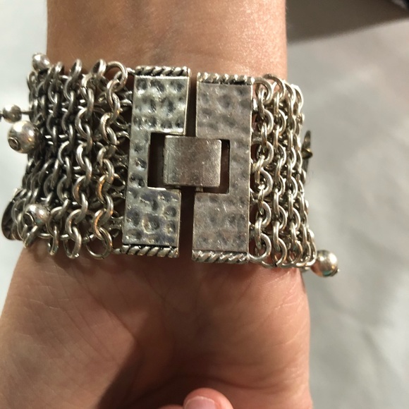 Chico’s Wonderful Chain Watch - Picture 2 of 7